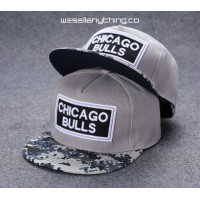 CHICAGO BULLS PIXELED SNAPBACK CAP 